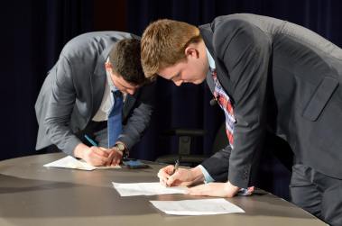 10835350_848473668557191_7328463031416359468_o